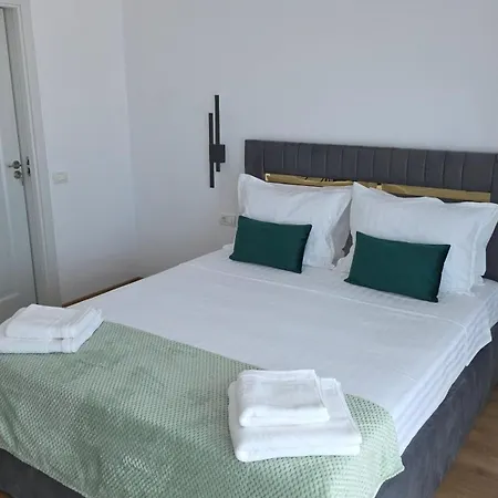 Garsoniera Sea Breeze شقة *